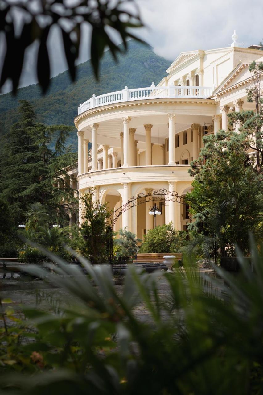 Amra Park-Hotel & Spa Gagra Eksteriør billede